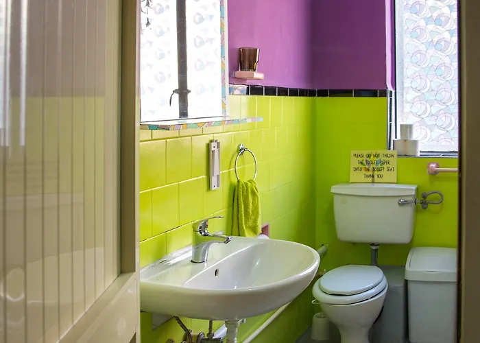 Homestay Five Trees Sliema