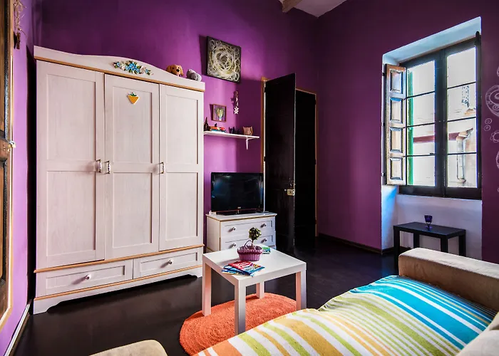 Five Trees Homestay Sliema