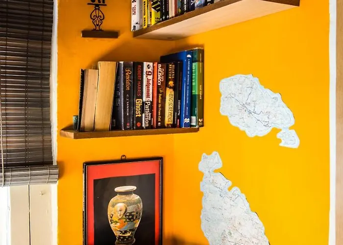 Homestay Five Trees Sliema