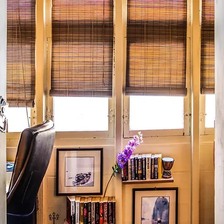 Rum i privatbostad Five Trees